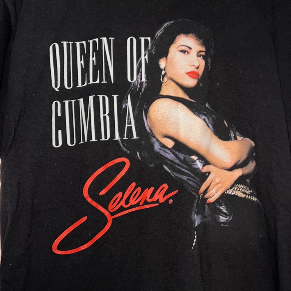 Selena Quintanilla Queen Of Cumbia Black T-Shirt